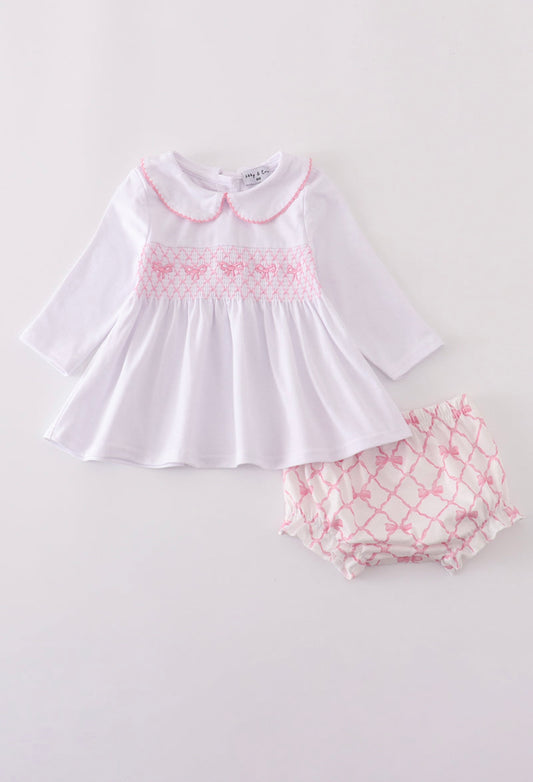 Girl Pink bow smocked bloomer set